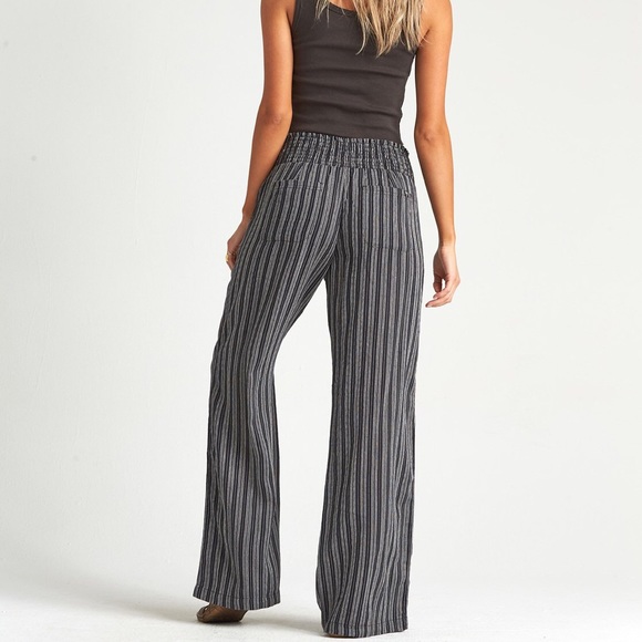 🌴🌼BILLABONG- NEW WAVES STRIP BEACH PANTS🌼🌴 - Picture 8 of 12